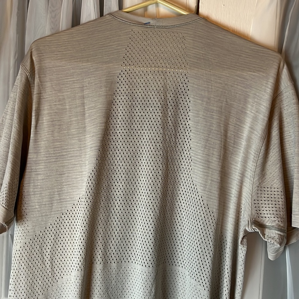 Lululemon Breath Repeat Short Sleeve Shirt Men’s XL - Picture 6 of 11